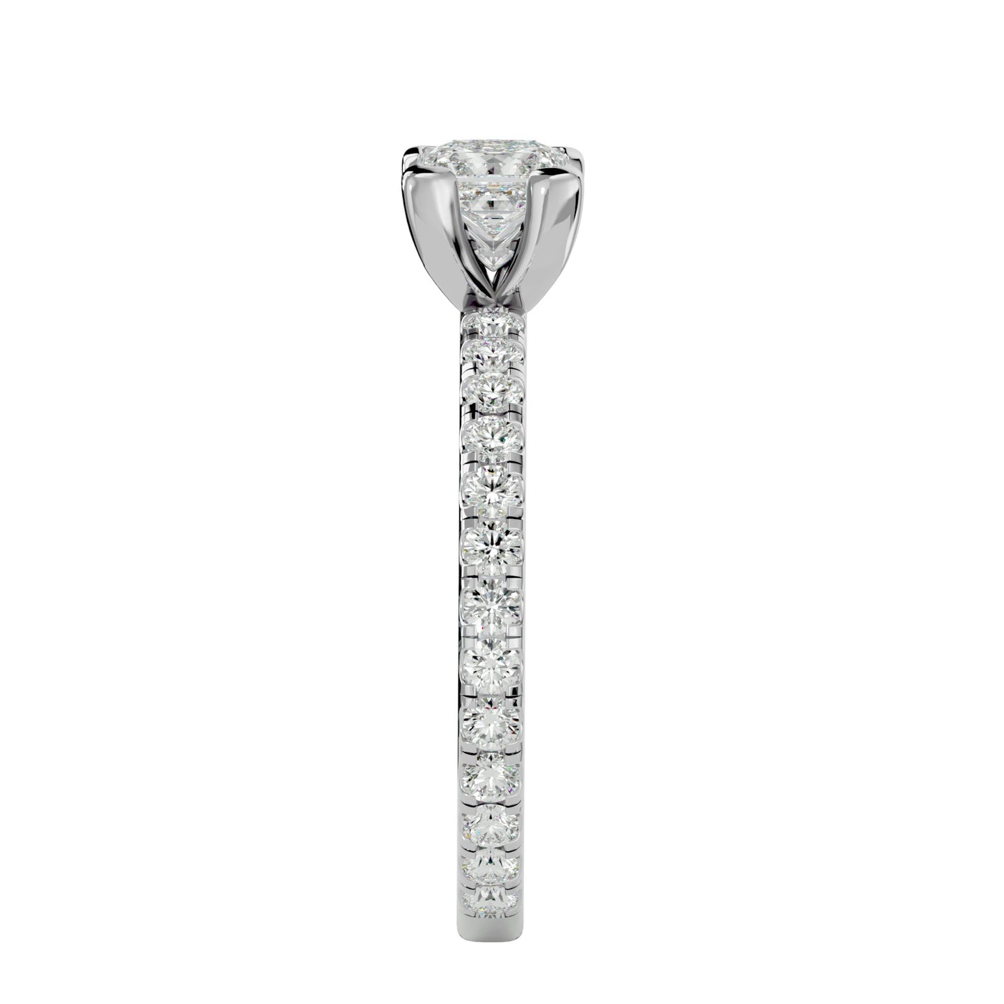Luminous diamond engagement ring