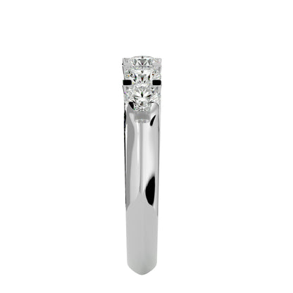 Kenny round 5 stone diamond ring