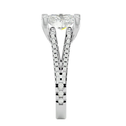 Oval split shank diamond engagement ring