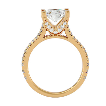 Oval split shank diamond engagement ring