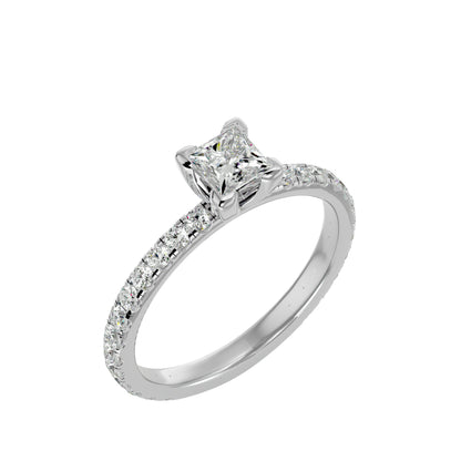 Luminous diamond engagement ring