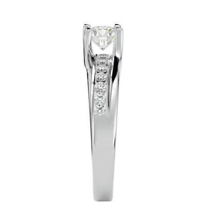 Noémie diamond engagement ring