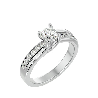 Noémie diamond engagement ring