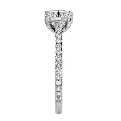 Zaynab diamond engagement ring