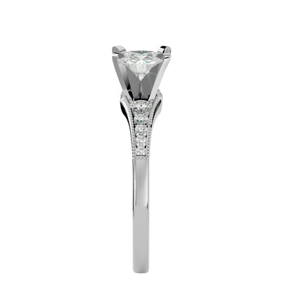 Berenice diamond engagement ring